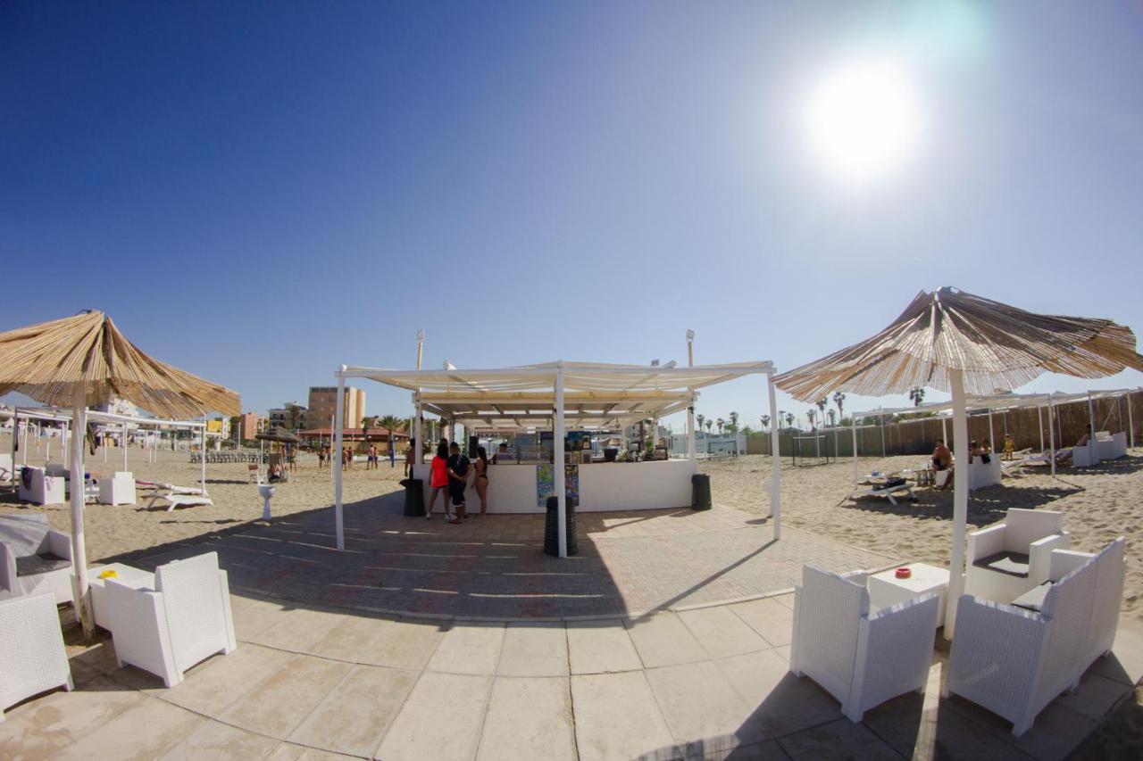 Aurora Beach & Suite Margherita Di Savoia Eksteriør billede