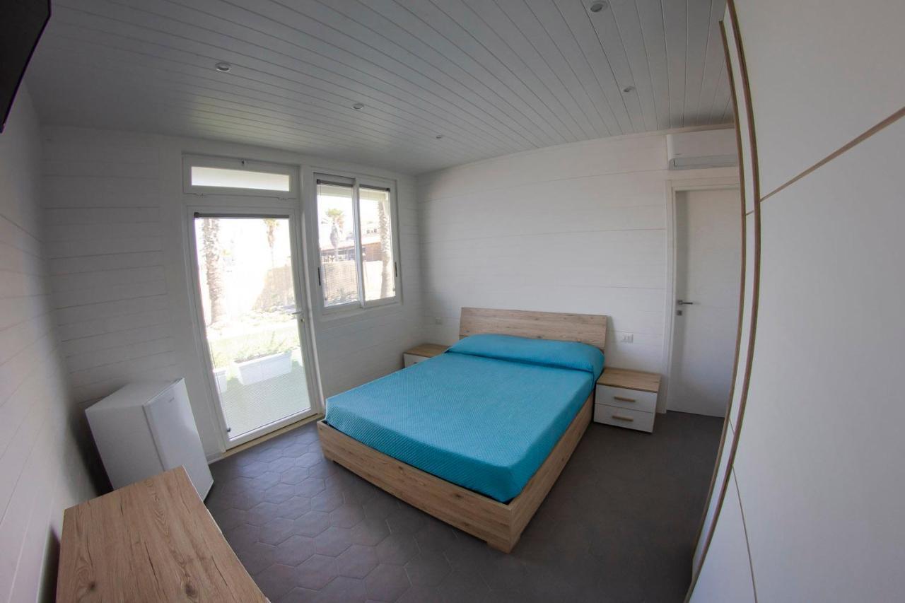 Aurora Beach & Suite Margherita Di Savoia Eksteriør billede