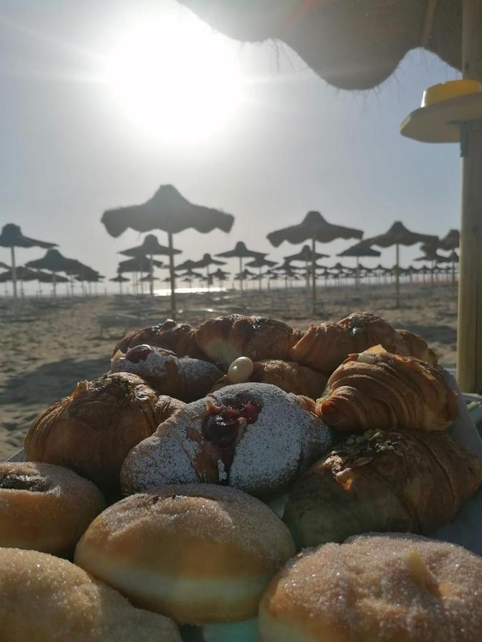 Aurora Beach & Suite Margherita Di Savoia Eksteriør billede